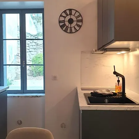 Le Petit Claux Apartment